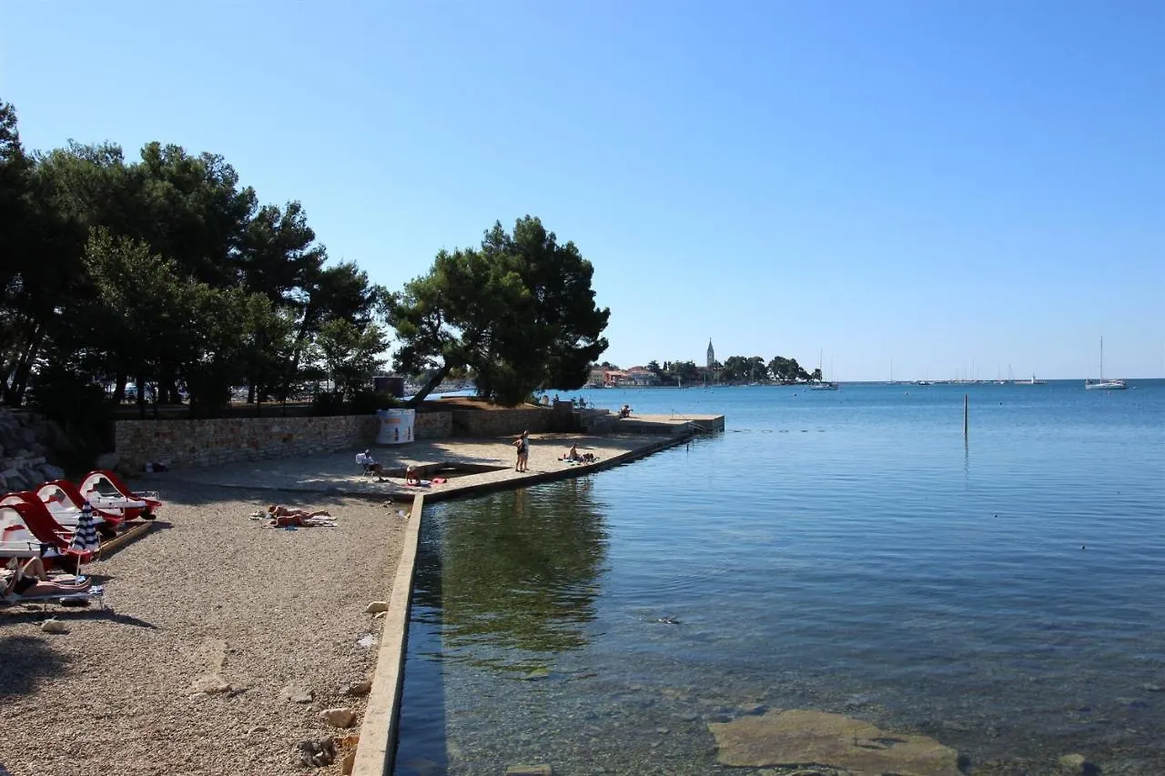 Laura A2, 5 Minutes Of Walking To The Beach Apartment Novigrad  Novigrad (Istria)