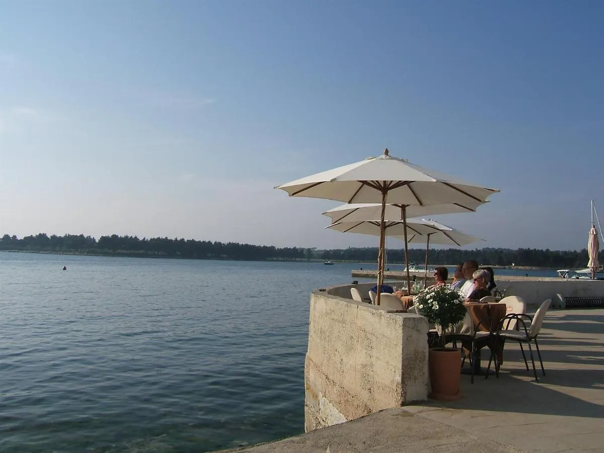 Laura A2, 5 Minutes Of Walking To The Beach Apartman Novigrad (Istria)